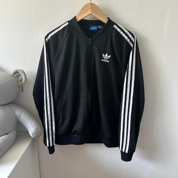 Black Adidas bomber jacket - Picture 1 of 8
